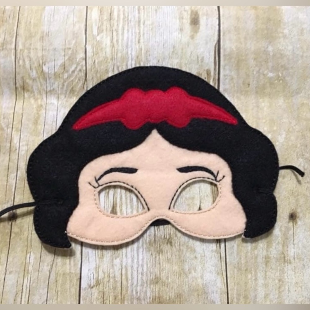 Soft Fabric Character Princess Children's Play Mask